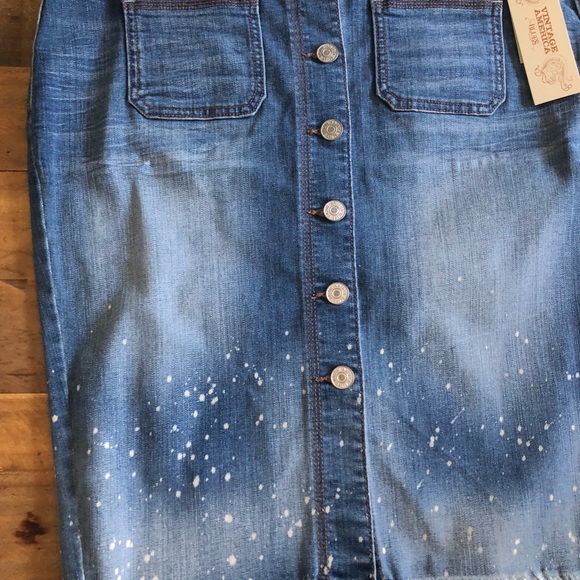 Pencil denim skirt - Picture 4 of 5